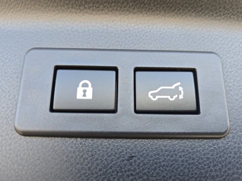 Certified 2025 Subaru Forester Premium w/ Convenience Package #1 image 17