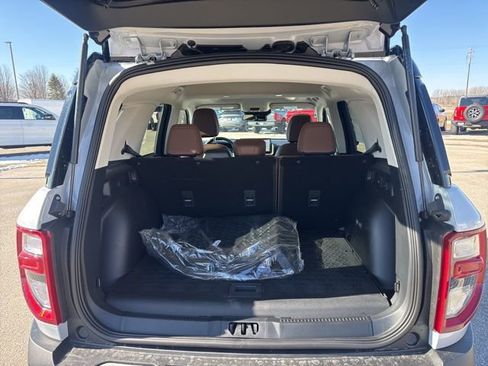 New 2026 Ford Bronco Sport Outer Banks w/ Sasquatch Outer Banks Package image 12