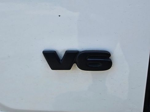 Used 2023 Toyota Tacoma SR5 RWD image 10