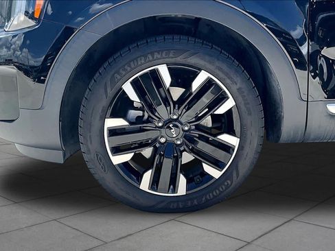 Used 2023 Kia Telluride SX FWD image 10