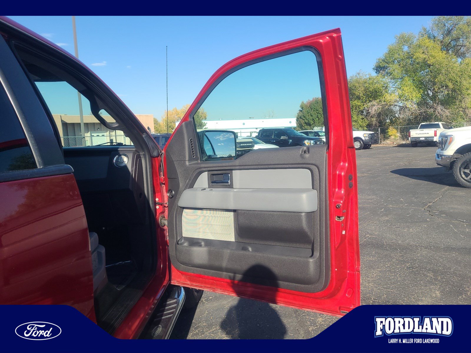 Used 2012 Ford F150 XLT w/ XLT Chrome Pkg AWD/4WD image 16