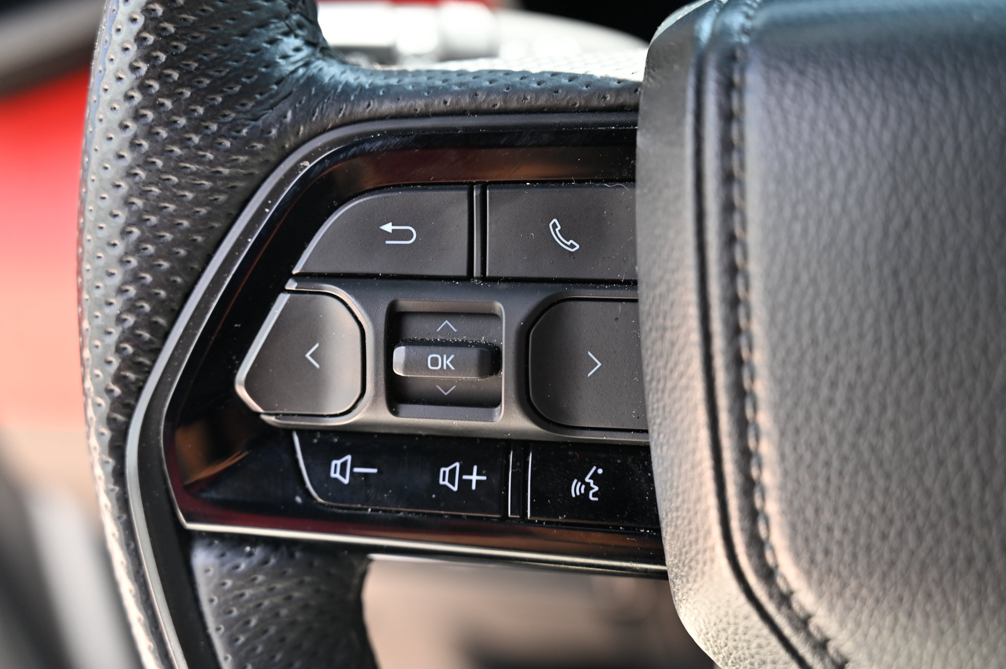 Used 2024 Toyota Sequoia TRD Pro AWD/4WD image 22