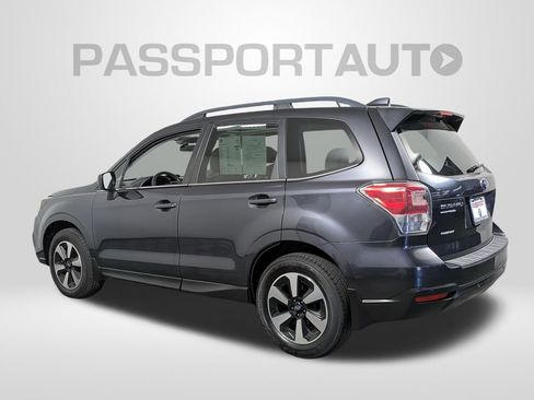 Used 2018 Subaru Forester 2.5i Limited AWD/4WD image 3