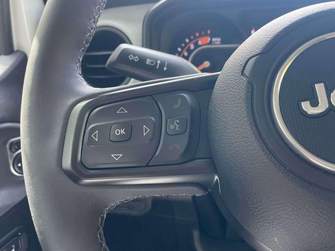 Used 2026 Jeep Wrangler Sport S AWD/4WD image 19