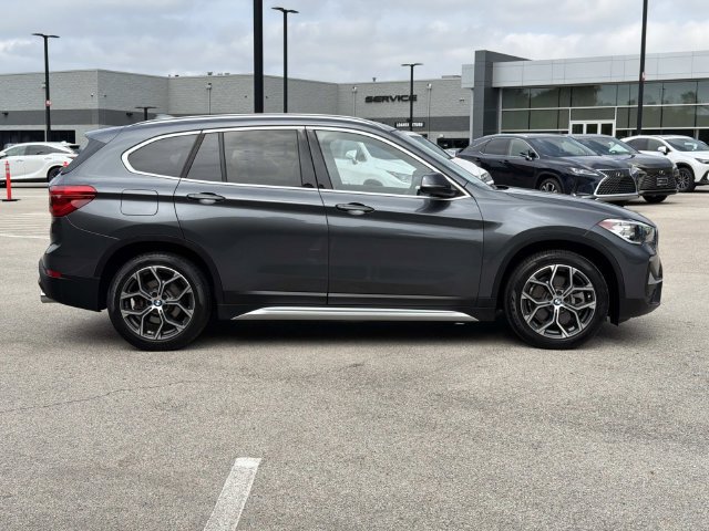 Used 2022 BMW X1 xDrive28i w/ Convenience Package AWD/4WD image 4