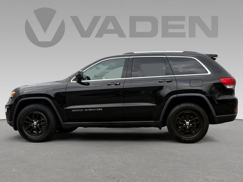Used 2019 Jeep Grand Cherokee Laredo image 7