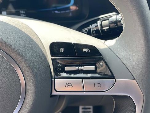 New 2026 Hyundai Elantra Sport FWD image 9