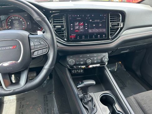 Used 2025 Dodge Durango GT AWD/4WD image 19