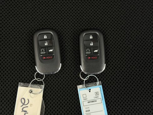 Used 2025 Honda HR-V Sport image 9
