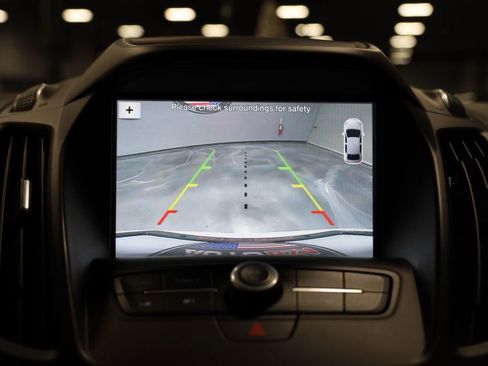 Used 2018 Ford Escape SEL image 42