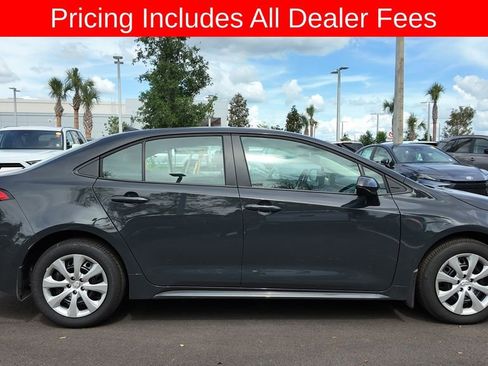 Used 2026 Toyota Corolla LE FWD image 2