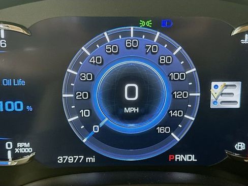 Used 2017 Cadillac Escalade Platinum AWD/4WD image 12