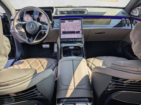 New 2026 Mercedes-Benz Maybach S 580 4MATIC image 13