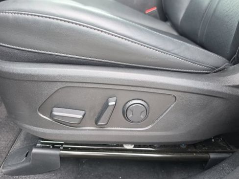 Certified 2023 Kia Sorento SX AWD/4WD image 17