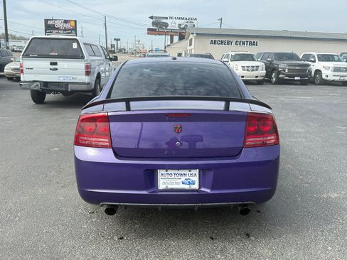 Used 2007 Dodge Charger SRT8 w/ SRT Option Group III RWD image 4