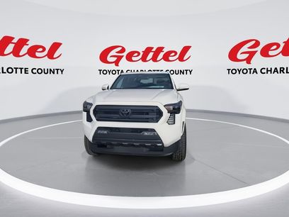 New 2025 Toyota Tacoma SR5