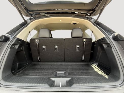 Used 2025 Honda Pilot EX-L image 32