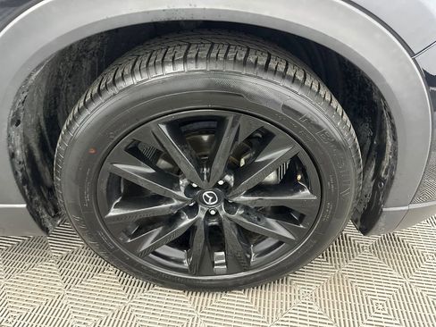 Used 2023 MAZDA CX-9 Touring Plus AWD/4WD image 12