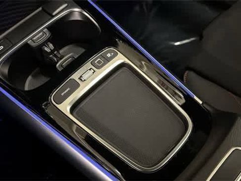 Certified 2025 Mercedes-Benz GLA 250 4MATIC image 22