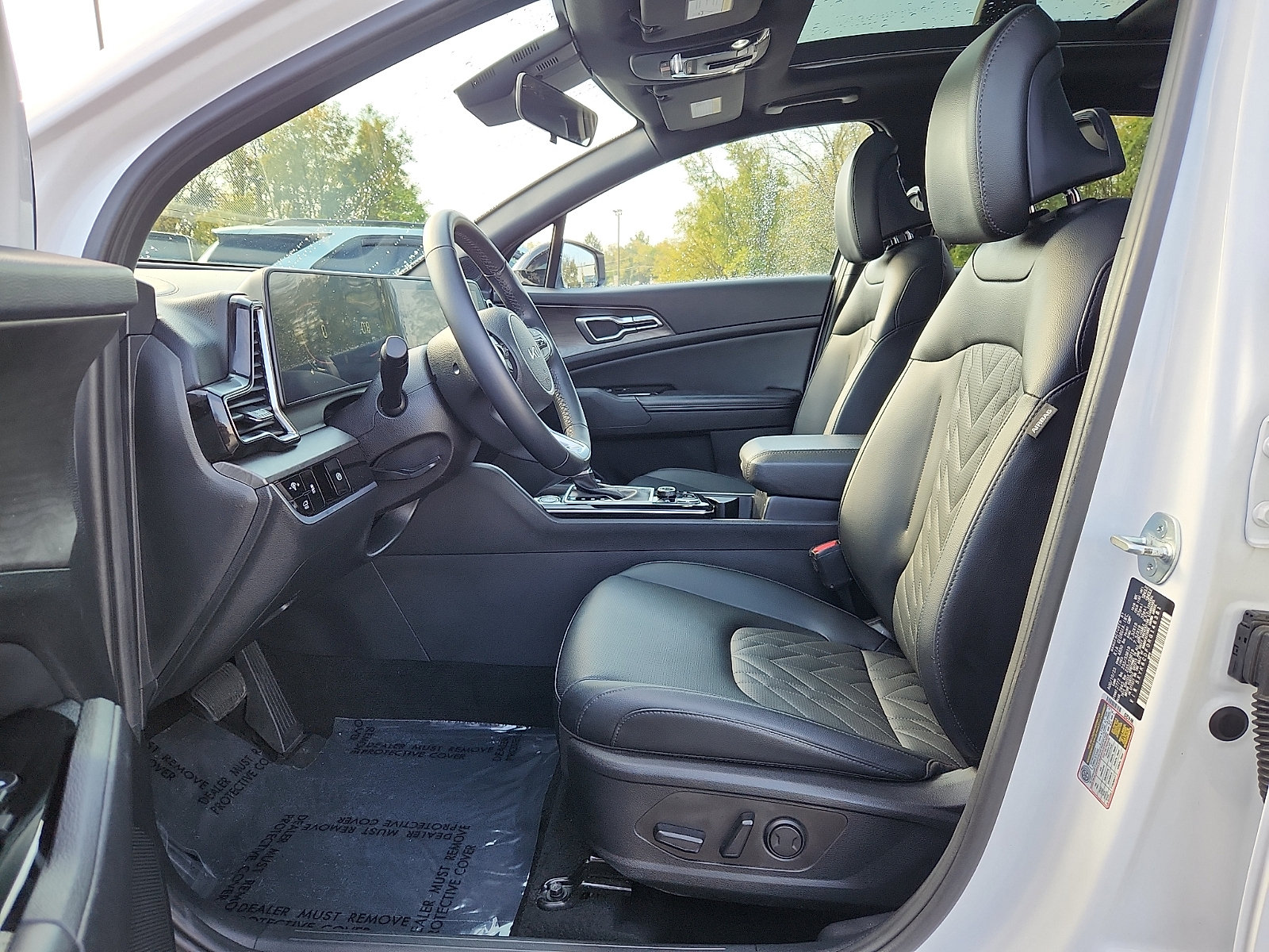 Certified 2024 Kia Sportage X-Line w/ X-Line Premium Package AWD/4WD image 13