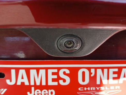 Used 2021 Jeep Grand Cherokee Summit w/ Platinum Series Group image 5