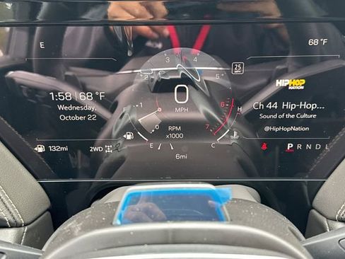 New 2026 GMC Yukon Elevation image 32