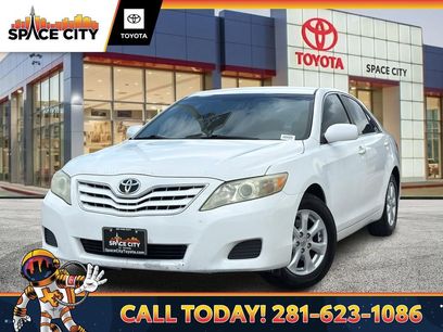 Used 2011 Toyota Camry LE w/ LE Extra-Value Pkg
