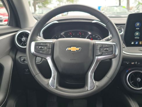 Used 2025 Chevrolet Blazer LT w/ Midnight/Sport Edition FWD image 14