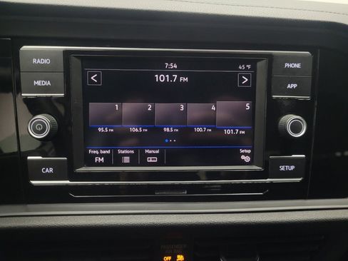 Used 2019 Volkswagen Jetta S w/ Driver Assistance Package image 25