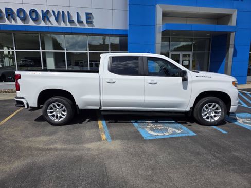 New 2026 Chevrolet Silverado 1500 RST w/ LPO, Dark Essentials Package AWD/4WD image 8