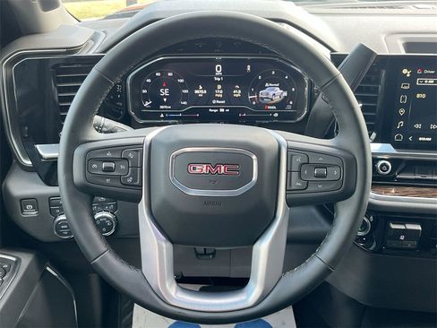 New 2025 GMC Sierra 1500 SLE w/ Max Trailering Package image 36