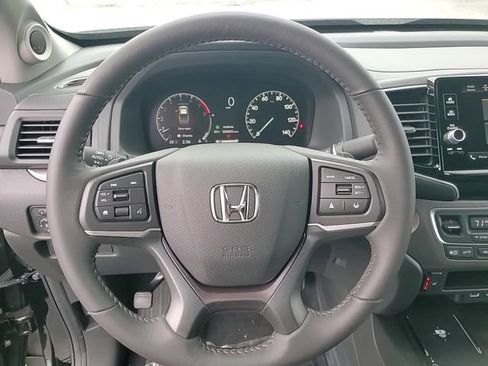 New 2025 Honda Ridgeline RTL+ image 17