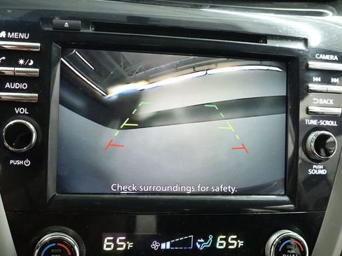 Used 2019 Nissan Murano SV AWD/4WD image 49