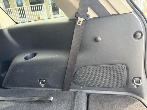 Used 2018 Dodge Journey SE image 25