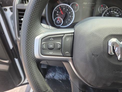 New 2026 RAM 2500 Tradesman AWD/4WD image 17