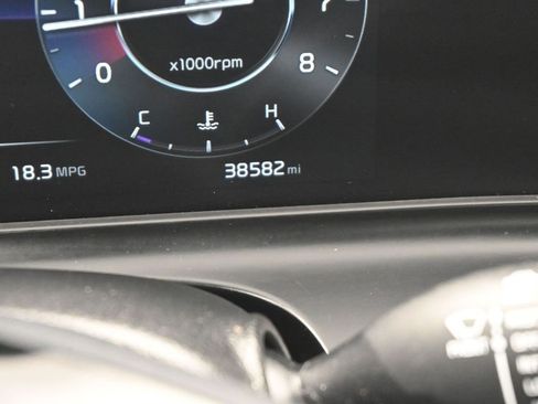 Certified 2024 Kia Seltos SX w/ SX Sunroof Package image 17