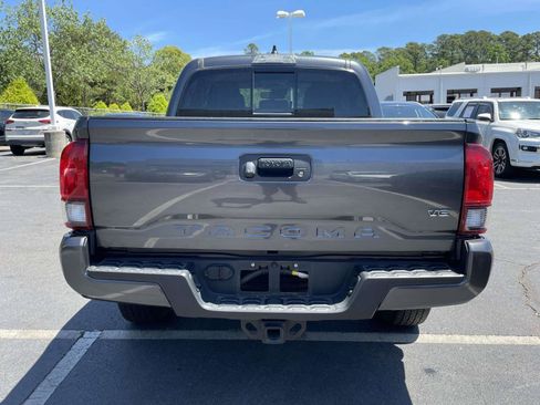 Used 2022 Toyota Tacoma SR5 RWD image 19