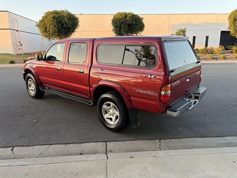 Used 2002 Toyota Tacoma PreRunner RWD image 10