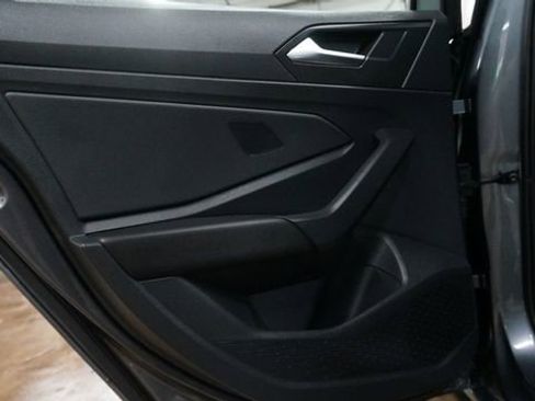 Certified 2023 Volkswagen Jetta SE image 41