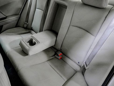 Used 2014 Honda Accord LX image 34