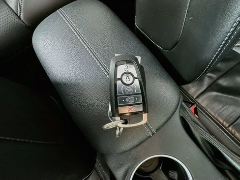 Used 2018 Ford Mustang GT Premium w/ Equipment Group 401A RWD image 39