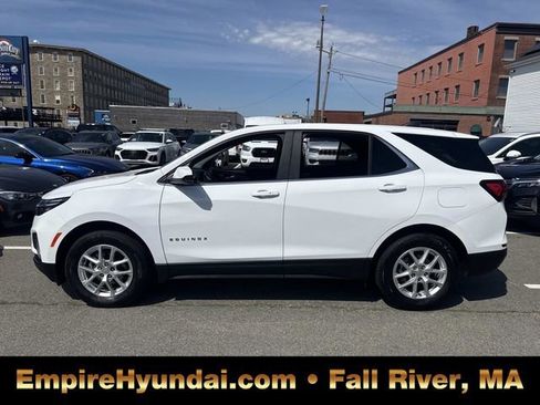 Used 2024 Chevrolet Equinox LT image 11