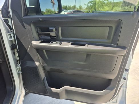 Used 2012 RAM 1500 Express w/ ST Popular Equipment Group AWD/4WD image 16