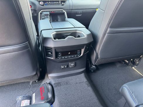 New 2026 Toyota Sequoia SR5 AWD/4WD image 32