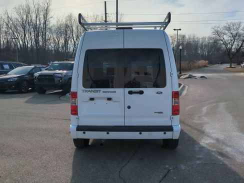 Used 2011 Ford Transit Connect XLT image 7