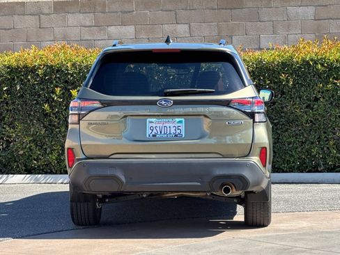 Used 2025 Subaru Forester Touring AWD/4WD image 5