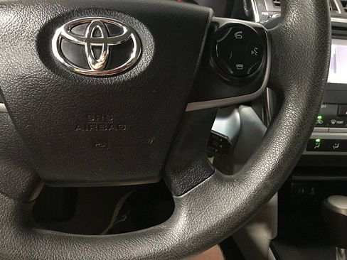 Used 2014 Toyota Camry FWD image 24