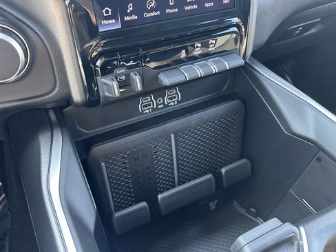New 2026 RAM 1500 Big Horn AWD/4WD image 23