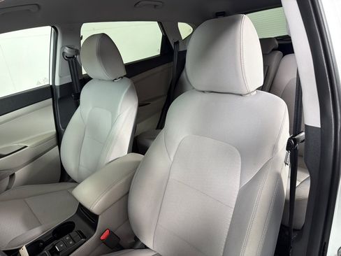 Used 2020 Hyundai Tucson Value FWD image 13