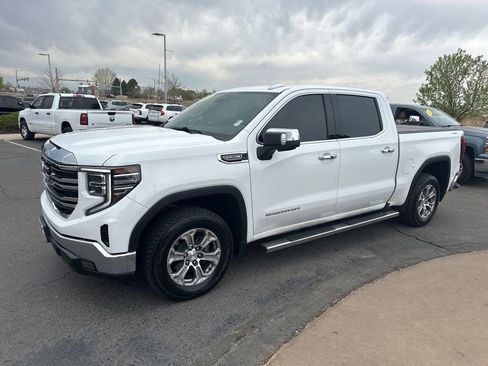 Certified 2024 GMC Sierra 1500 SLT image 27